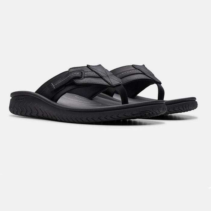 Μαύρες ανδρικές σαγιονάρες Clarks με καουτσούκ, σε δίχαλο