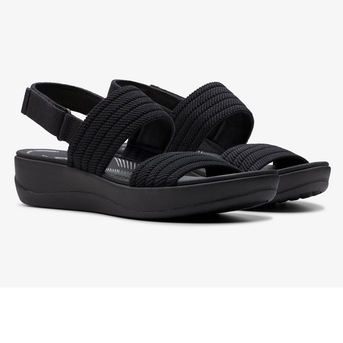 Γυναικεία παπούτσια Clarks με λουριά