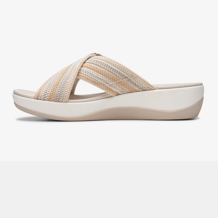 γυναικείο Καλοκαιρινό παπούτσι Clarks σε μπεζ χρώμα