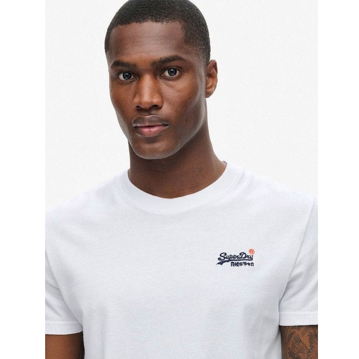 Superdry ανδρική λευκή μπλούζα 1012078 με αντίθεση στο λογότυπο