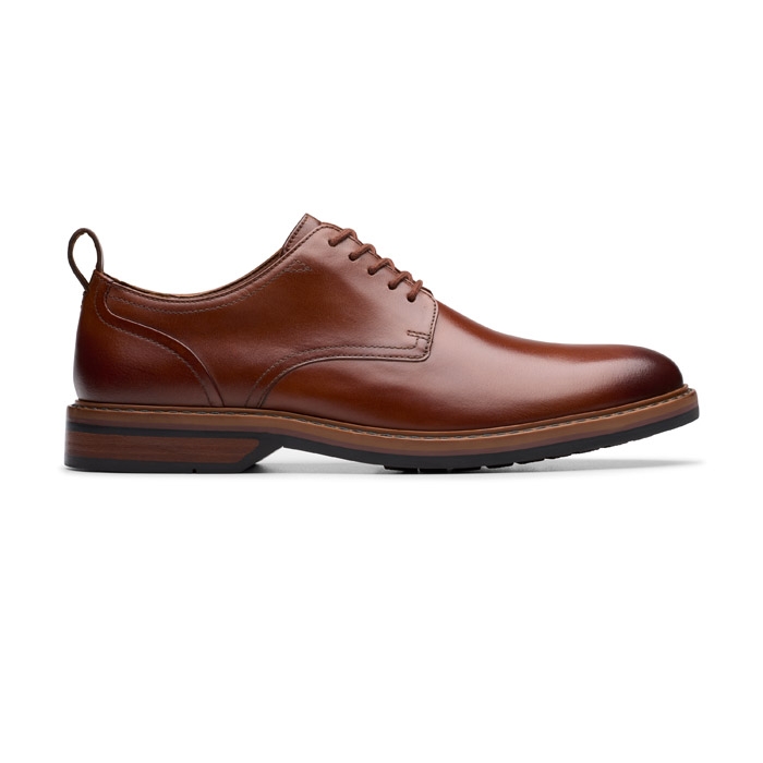 Παπούτσια ανδρικά casual clarks aldwin lace tan 26183252