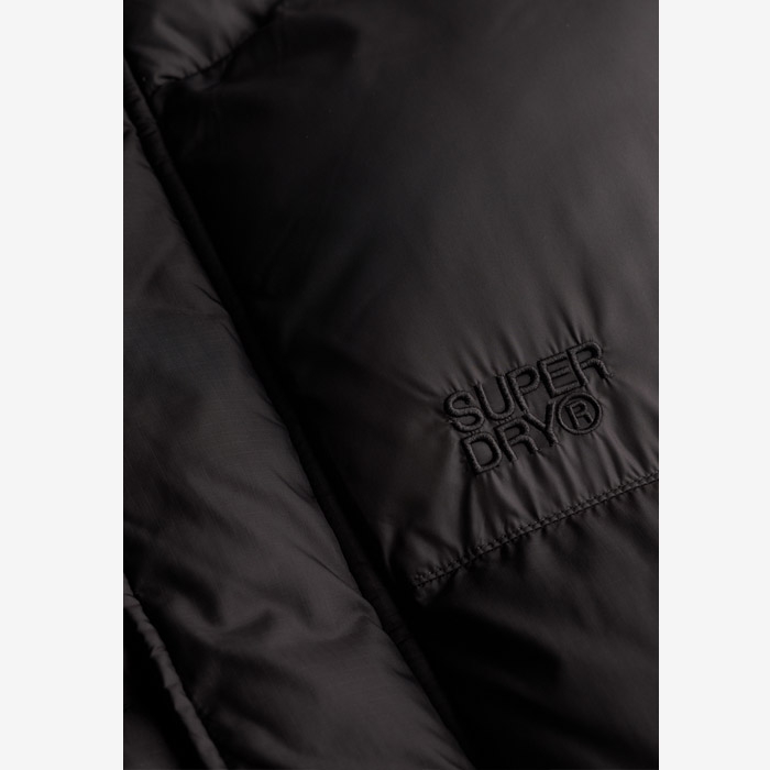 Superdry ανδρικά μαύρα γιλέκα Tech Padded από επίσημο μεταπωλητή