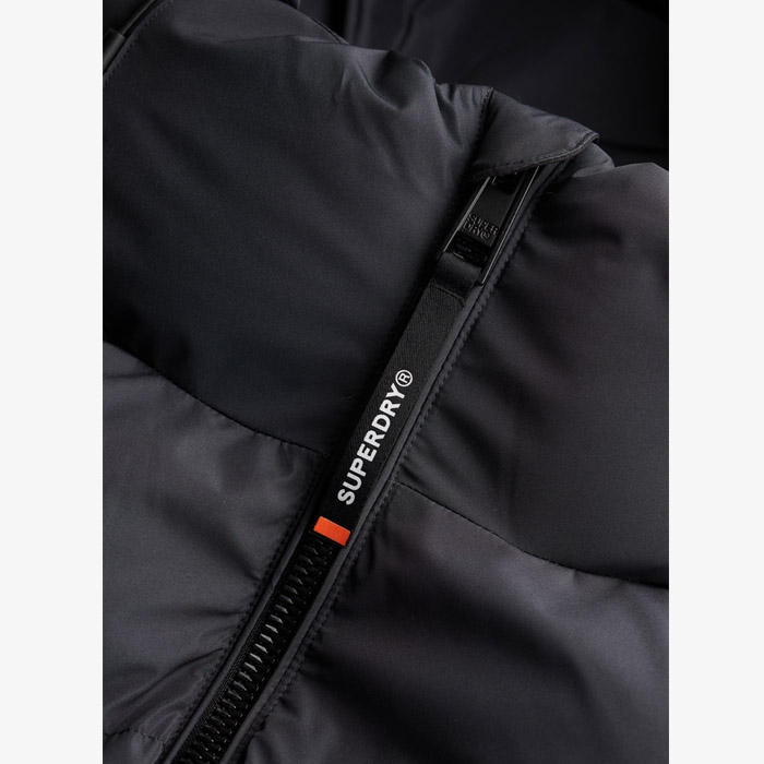 Ανδρικό puffer μπουφάν Superdry με κουκούλα M5011905A
