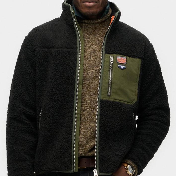 Ανδρική retro vintage ζακέτα Superdry σε μαύρο χρώμα με πράσινες λεπτομέρειες M2014141A-02A