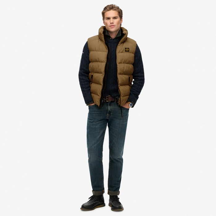 Ανδρικό γιλέκο Superdry τύπου Puffer σε χρώμα rock stone M5012288A