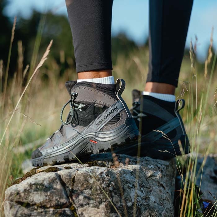 Γυναικεία μποτάκια Salomon Quest Rove GTX 471815