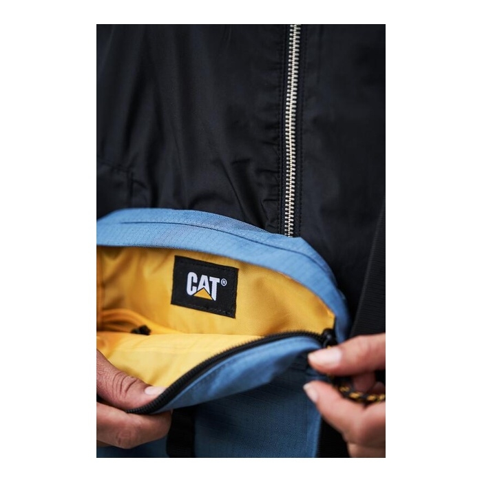 CAT unisex μικρό τσαντάκι ώμου Finche 84893-557 σε μπλε χρώμα