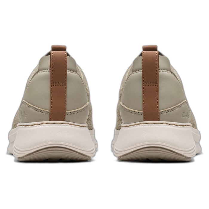 Ανδρικό πάνινο λαδί παπούτσι Clarks με κορδόνια Motion Trek MX 26181982