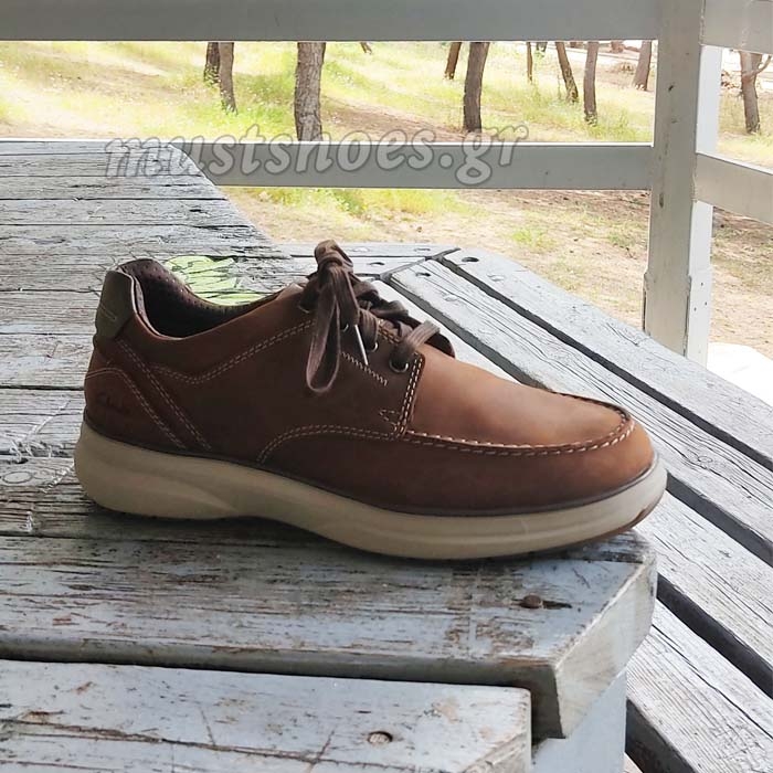 Ανδρικά καφέ παπούτσια Clarks Mullan Moc Beeswax