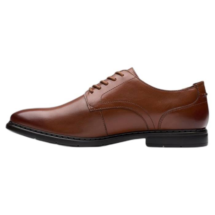 Ανδρικά παπούτσια καφέ Clarks Badbury Derby Tan 26183870