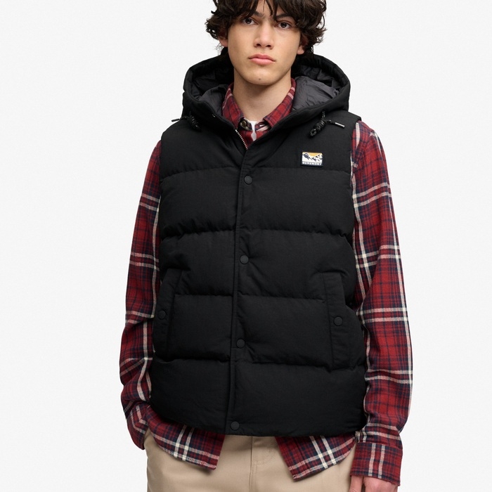 Μαύρο γιλέκο Superdry με κουκούλα M5012425A-12A