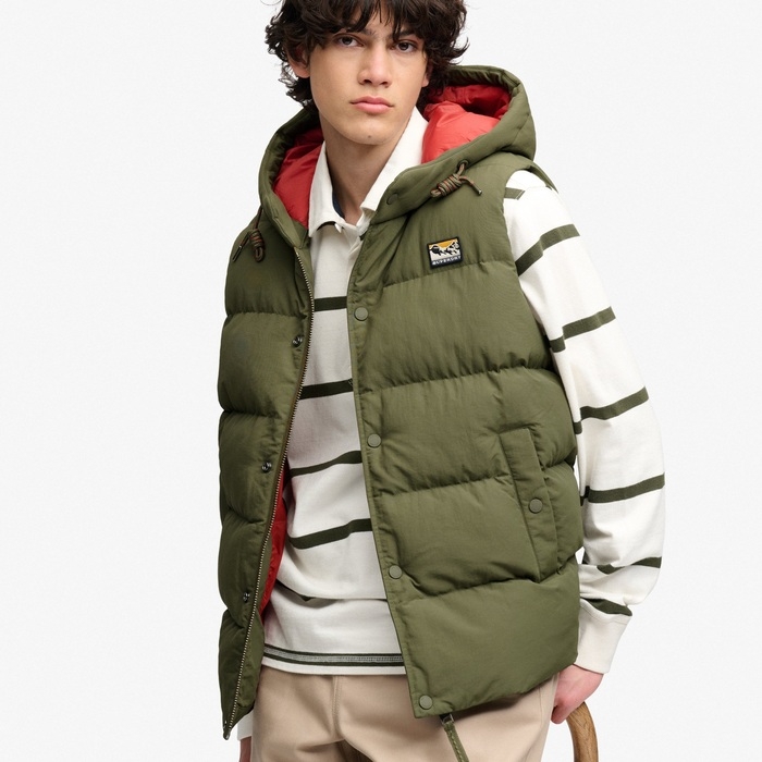 Superdry ανδρικό πράσινο αμάνικο γιλέκο με κουκούλα M5012425A-GVK