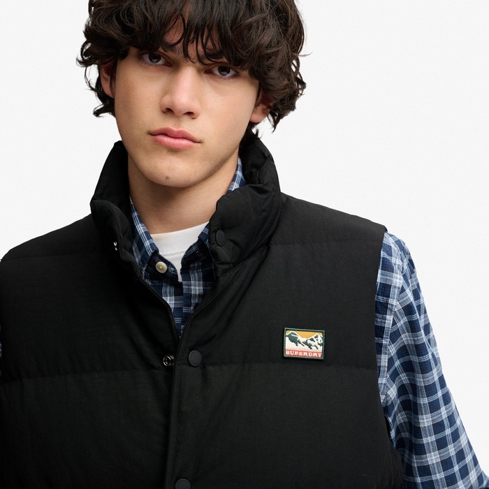 Ανδρικό γιλέκο Superdry αμάνικο σε μαύρο χρώμα M5012426A-12A