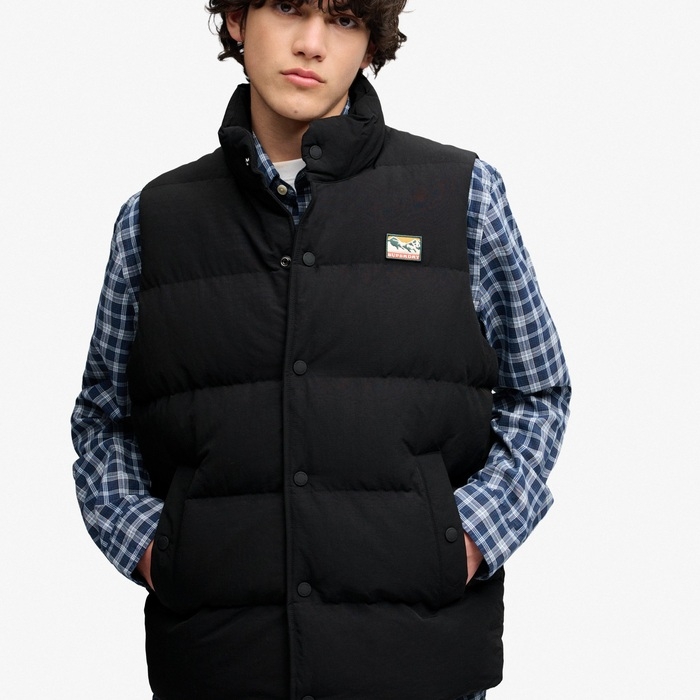Ανδρικό γιλέκο Superdry αμάνικο σε μαύρο χρώμα M5012426A-12A